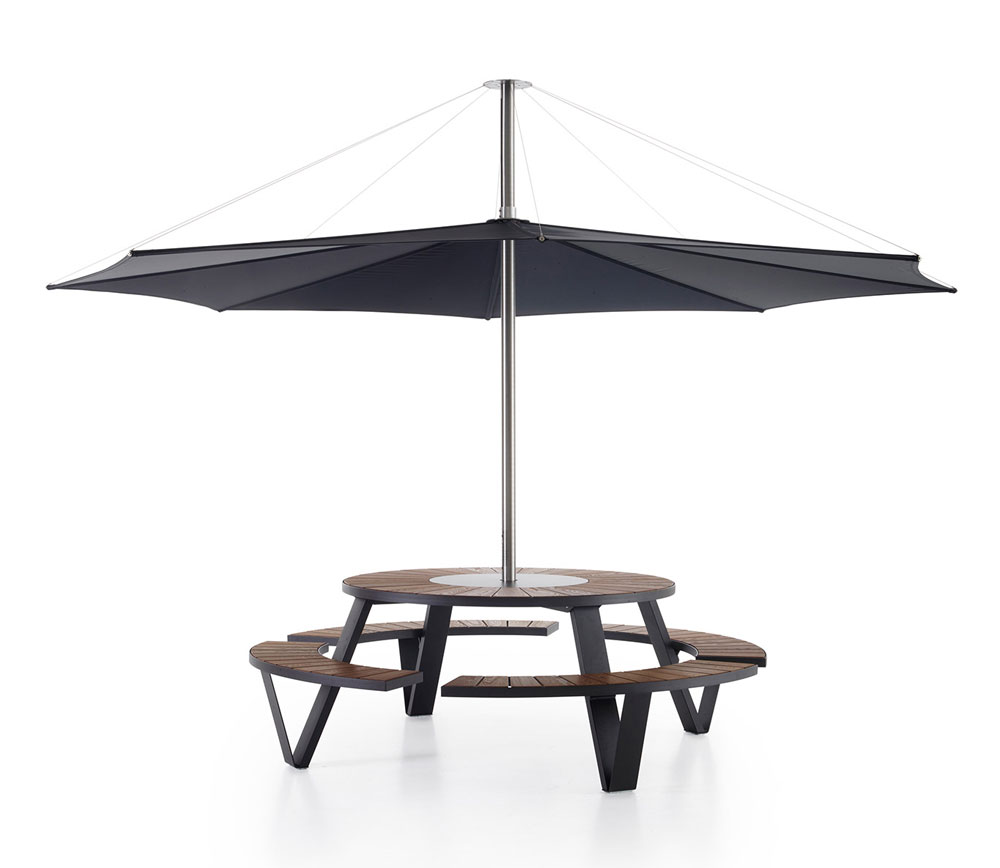 Pantagruel Picnic Table by Extremis