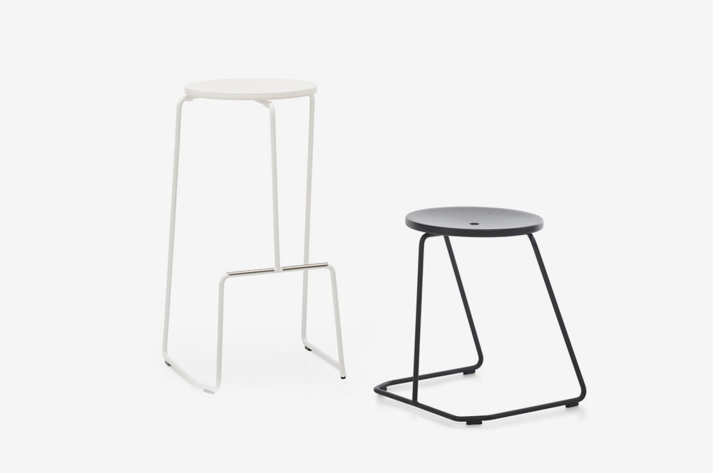 Tiki Stool by Extremis